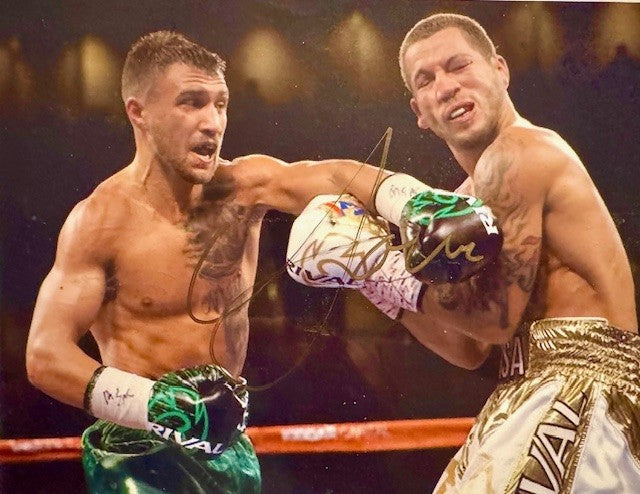 Vasyl Lomachenko 11x14 photo signed autographed 11x14 Boxing photo Certified