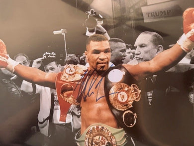 Mike Tyson authentic signed autographed Championship 16x20 size Boxing Photo Certified